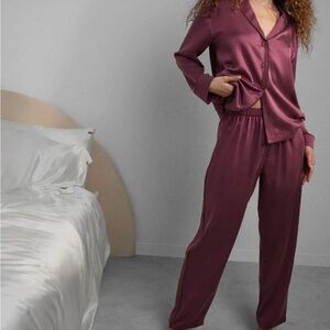 Lunya washable silk piped long sleeve pant set
